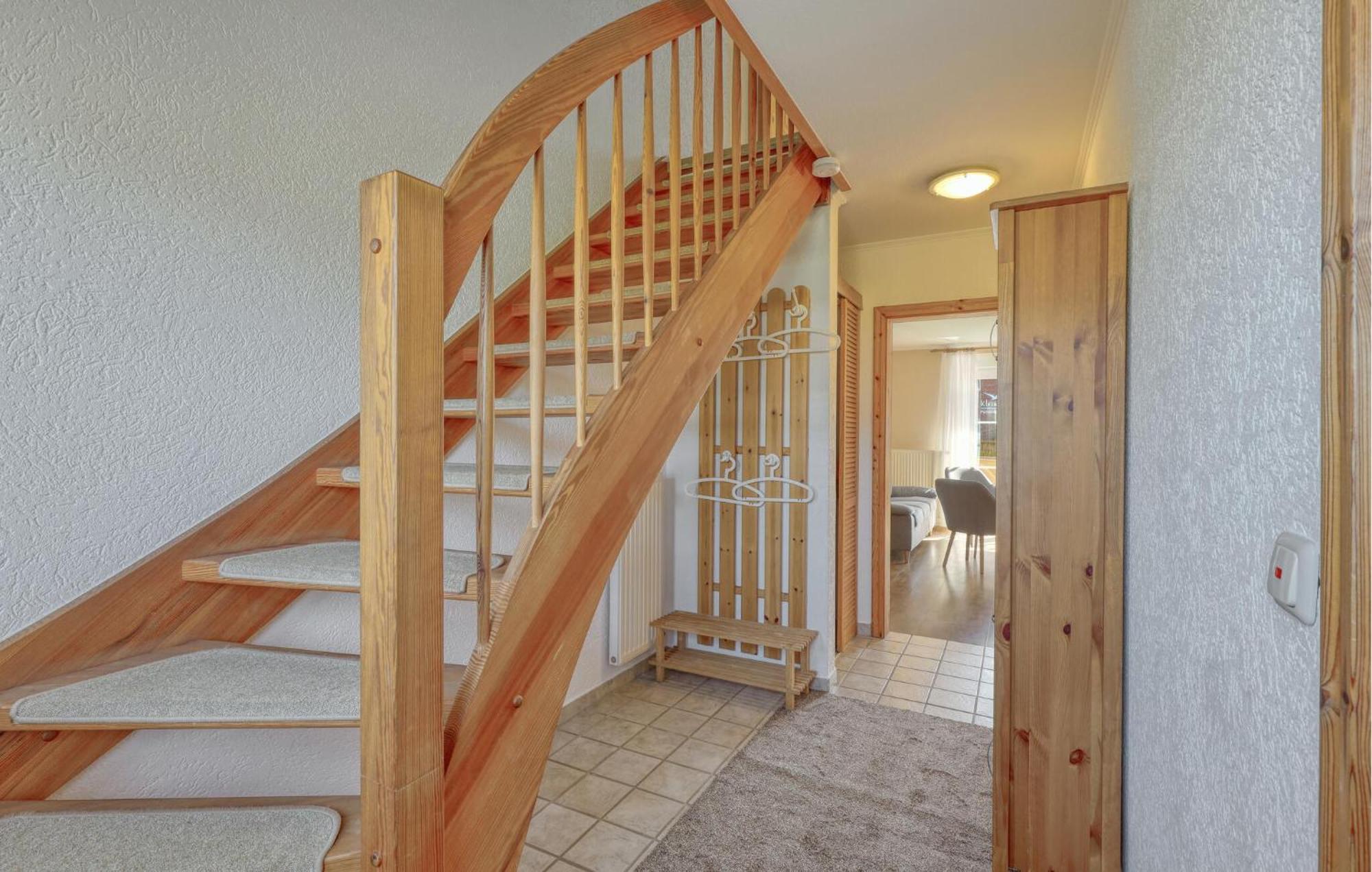 Nice Home In Toenning With Kitchen Екстер'єр фото