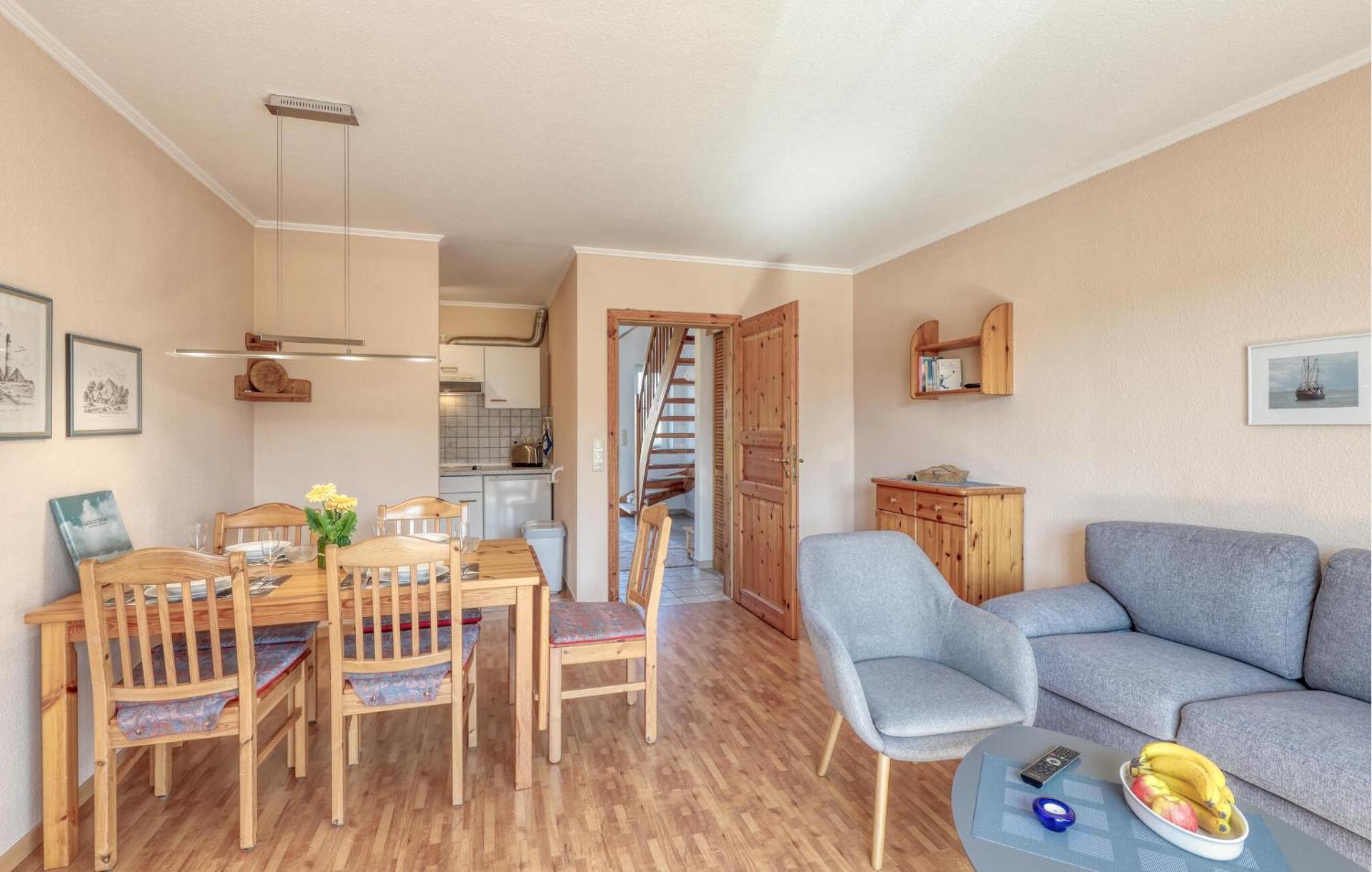 Nice Home In Toenning With Kitchen Екстер'єр фото
